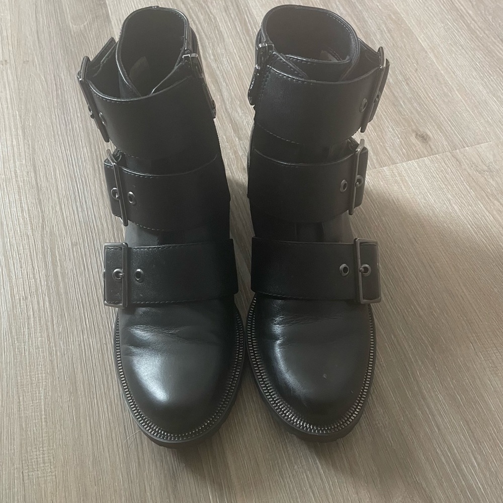 Blondo Camilla waterproof black bootie size 6 - Picture 3 of 8